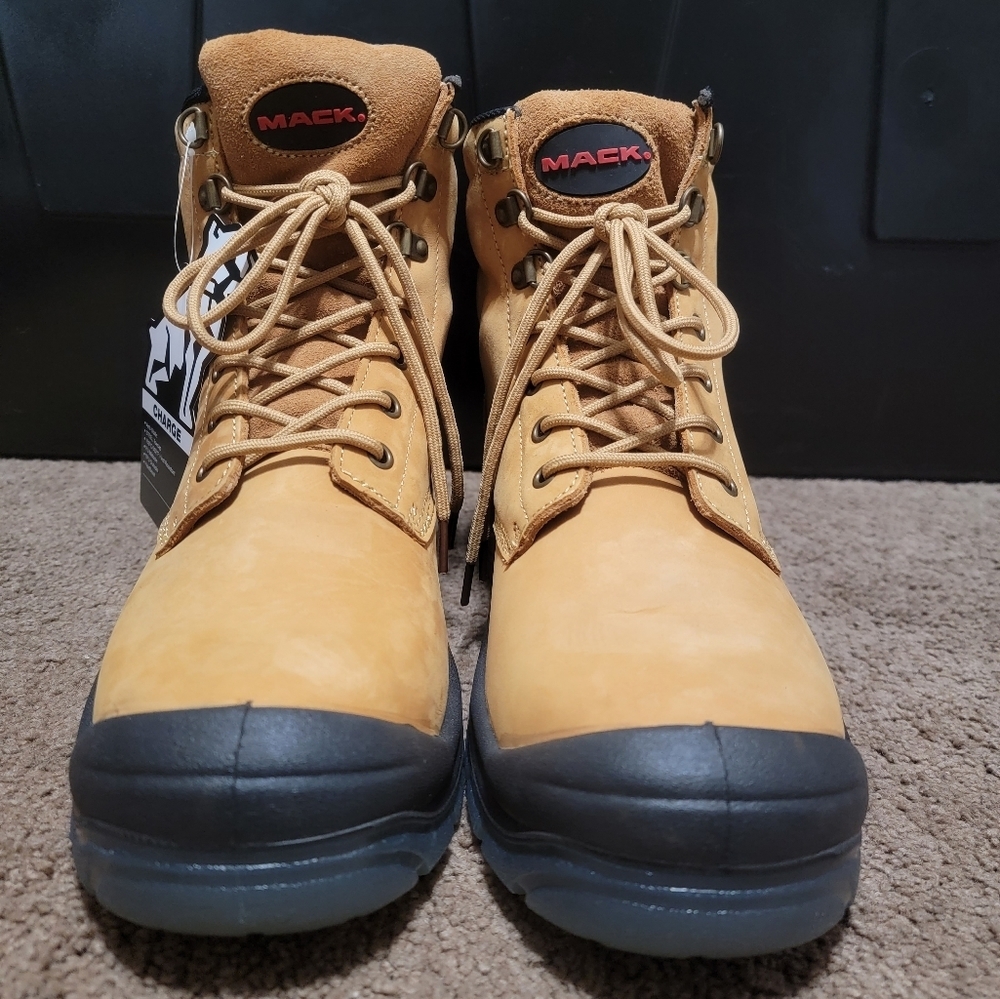 New Men's Mack Steel Toe Work Boots Size 11 Wheat Color